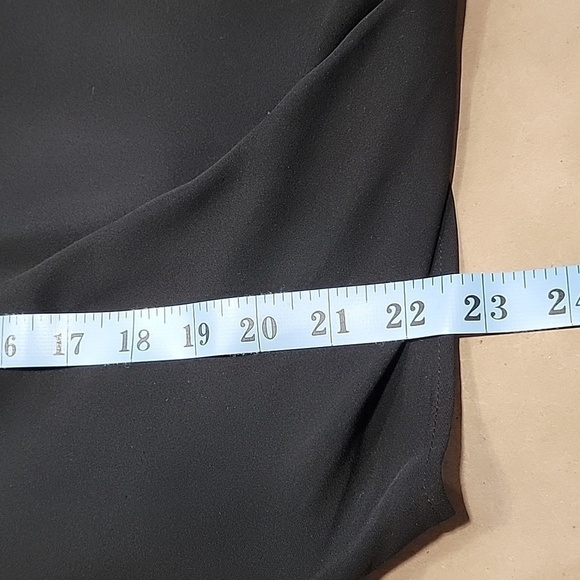 Theory Size S Black Long Sleeve Bubble Front Blouse with Offset Front Seam. EUC - Picture 10 of 12